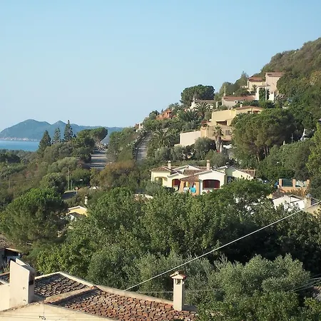Summer House In Costa Rei