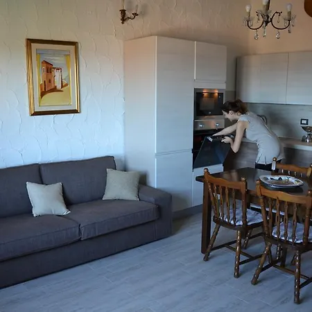 Summer House In Costa Rei דירה *